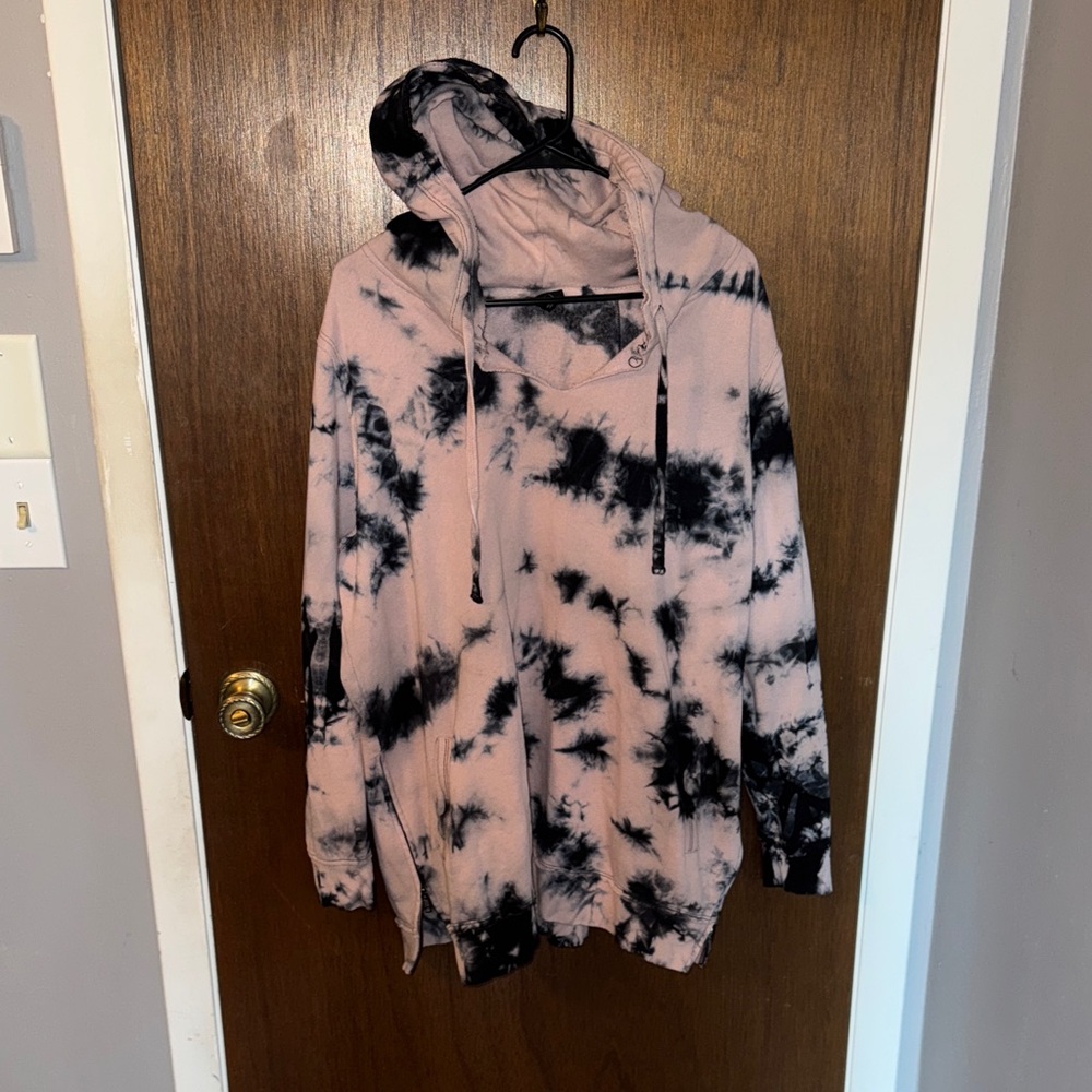 Torrid Black and Pink Tie-Dye Hoodie